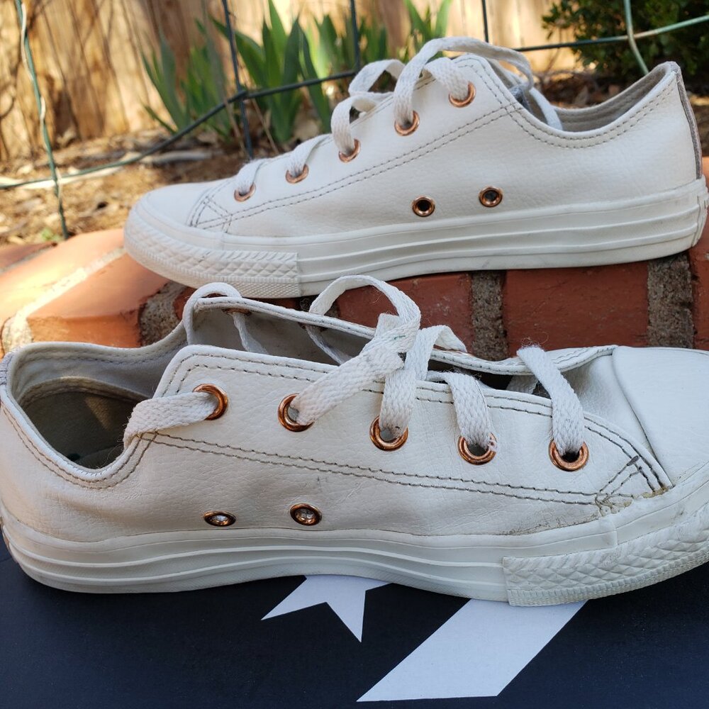 EUC CTAS Converse 358414C White Leather Rose Pink (Youth 3) KICKS - Picture 3 of 7